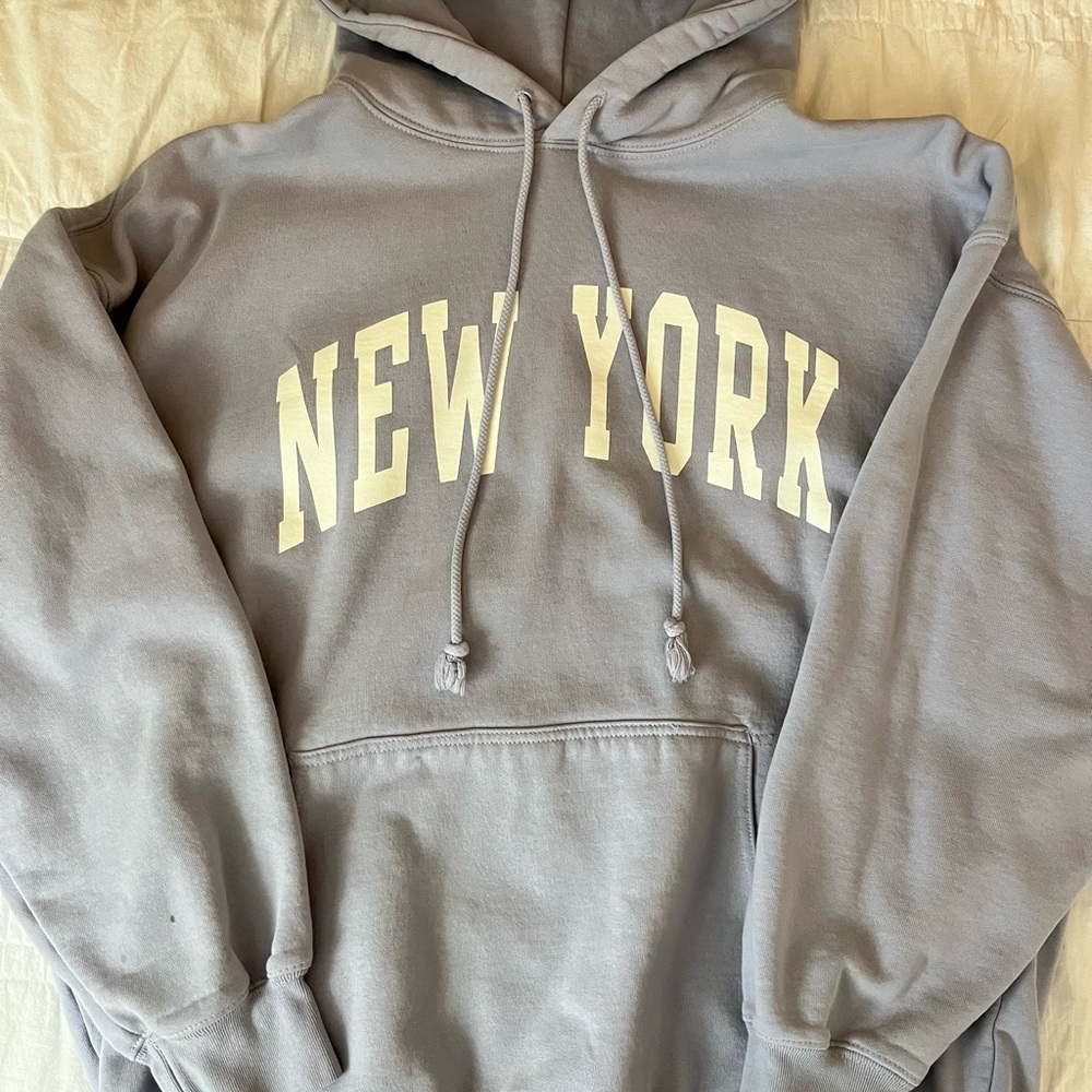 Brandy Melville New York Sweatshirt